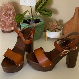 Platform heeled sandals